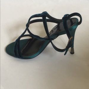 Auth Tom Ford velvet suede heel sandal